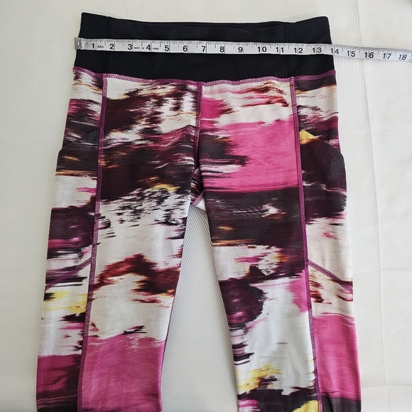 Lululemon Speed Tight IV Full-On Luxtreme Pigment Wind Rumble Print Size 6 - Picture 8 of 10